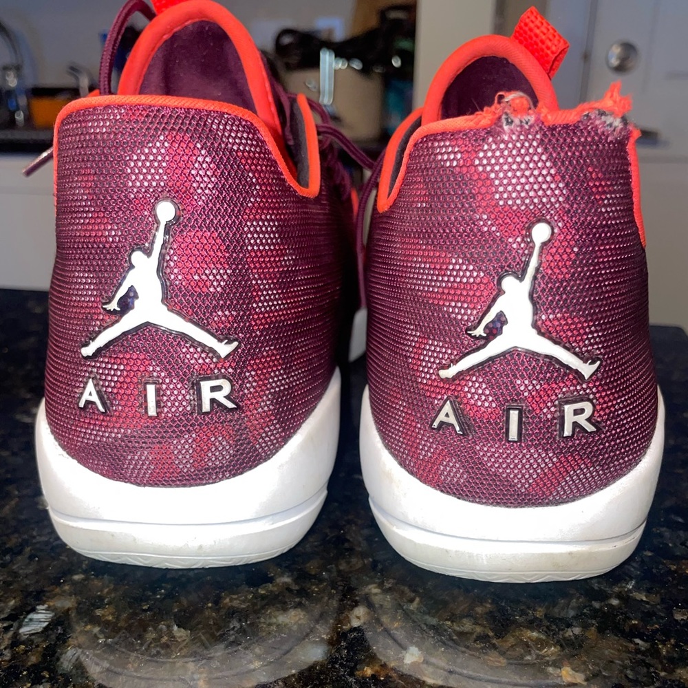 Men’s Jordan casual sneaker